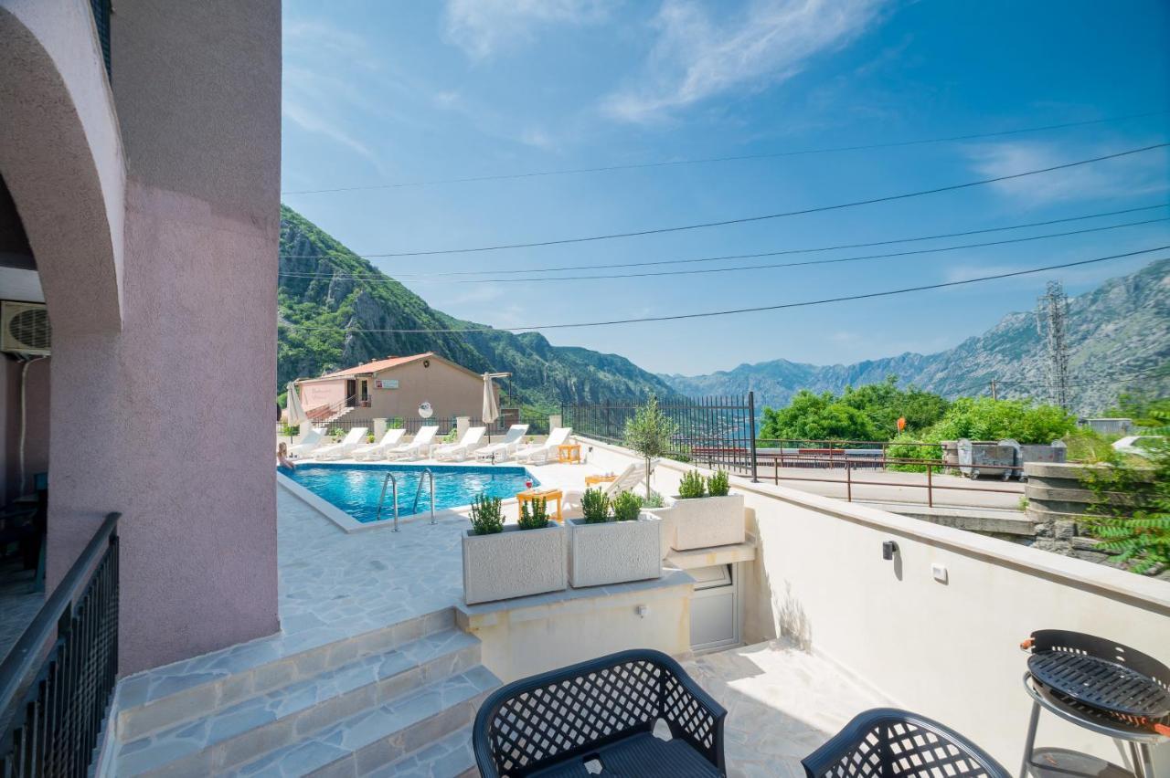 Boka Bay Apartment Kotor Exterior photo